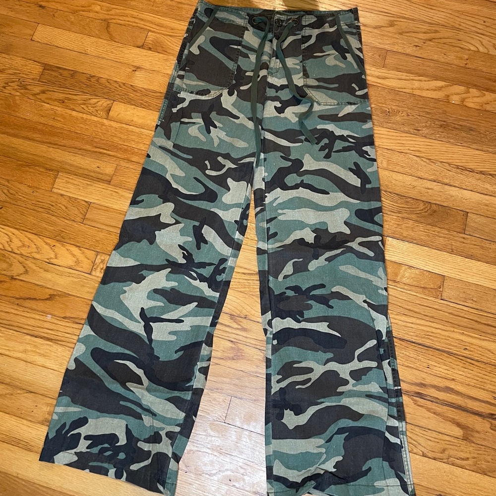 Sorella Camo Drawstring Wide Leg Pants